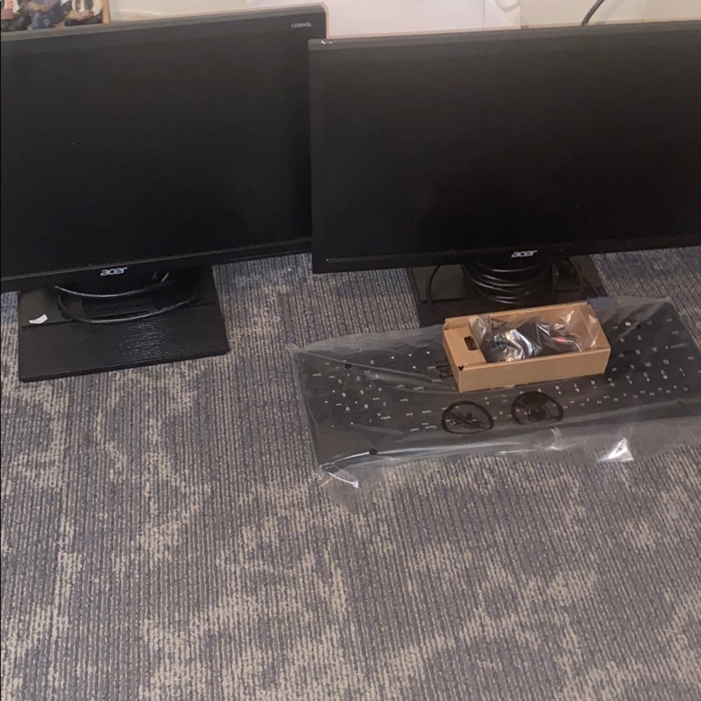 Two Moniters W/ Keyboard & Mouse